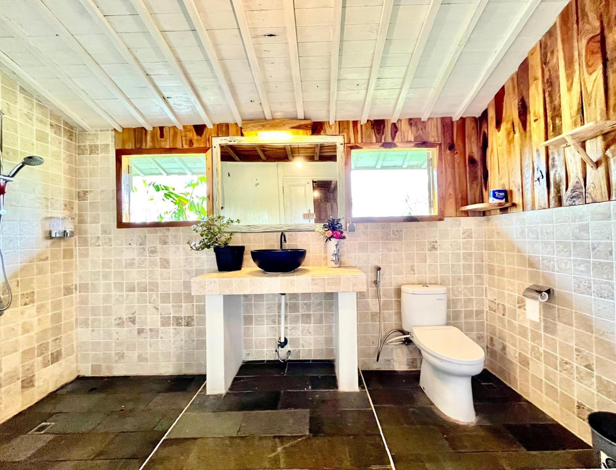 Pondok Is Oke Villa Scenic View Banyuwangi  Luaran gambar