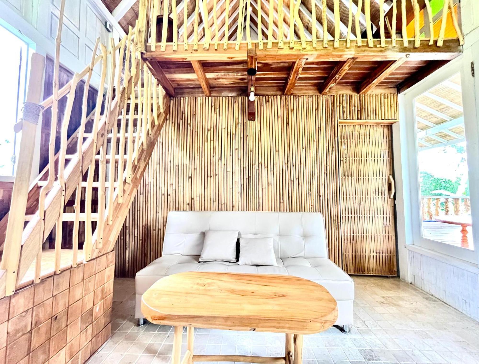 Pondok Is Oke Villa Scenic View Banyuwangi  Luaran gambar
